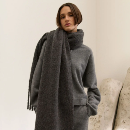 Nordstrom：清仓季加码 高端好物抄底入 ON、Nike、SKIMS