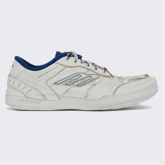 BALENCIAGA 巴黎世家 Hamptons Worn-Out 白色运动鞋