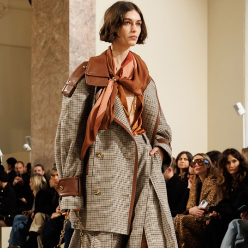 THE OUTNET 港站：Zimmermann 上新直降 中长衬衫式连衣裙HK$2706