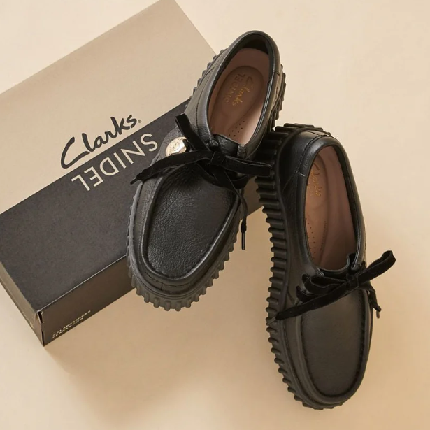 Snidel × Clarks Torhill Bee 运动鞋