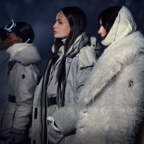 Rue La La：Moncler 蒙口专场！Logo连帽衫$599、Blas 鹅绒服$1749