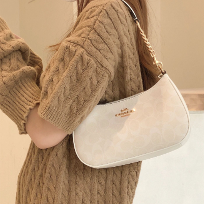 【2025黑五】Coach Outlet：买到就是赚到！围巾&饰品配饰专场