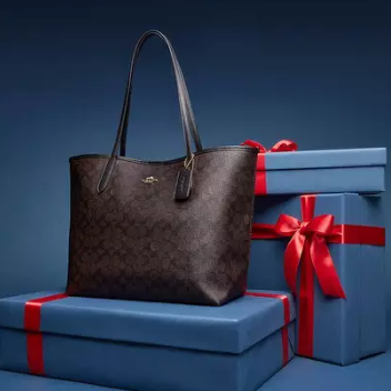 【2025网一】Coach Outlet：蔻驰奥莱限时促销！低至额外7折优惠