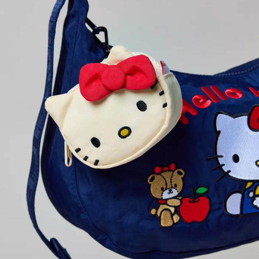 Urban Outfitters：精选单品买3件以上额外7折