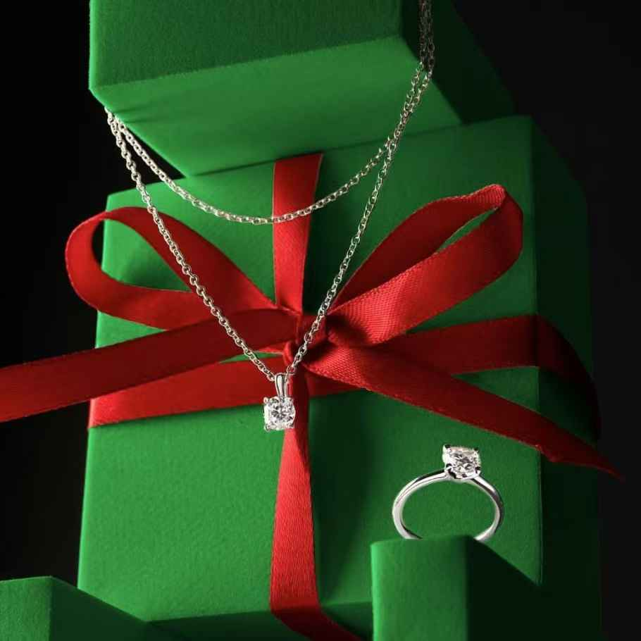 Macy's：假日大促 入手 UGG、拉夫劳伦、北面等