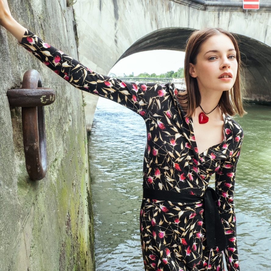 DVF US：折扣区好价促销！入手熟女美裙 低至3折