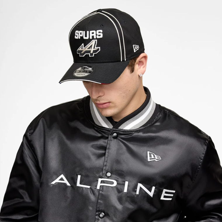 New Era：解锁美式街头顶流穿搭 入棒球帽、卫衣