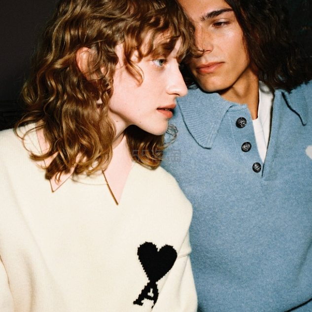 Mytheresa:折扣区时尚上新热卖!关注 LEMAIRE、拉夫劳伦等