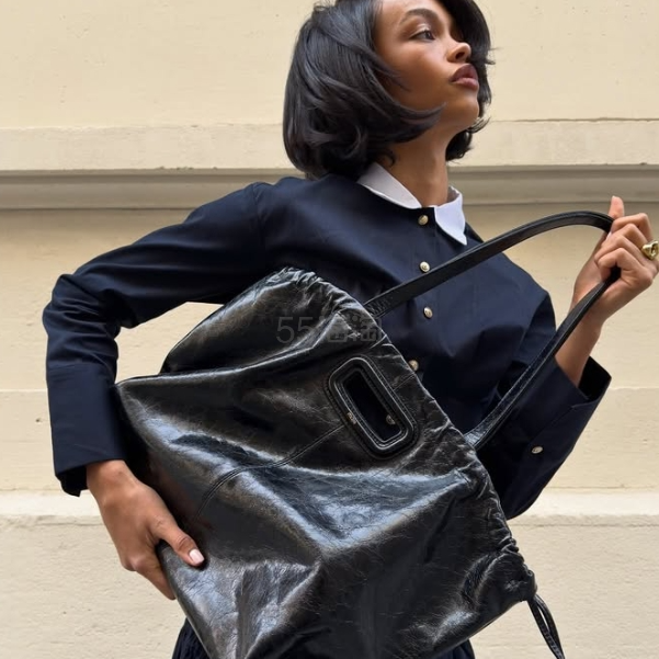 Maje US:折扣区新款式加入 Paris 徽标印花卫衣$160