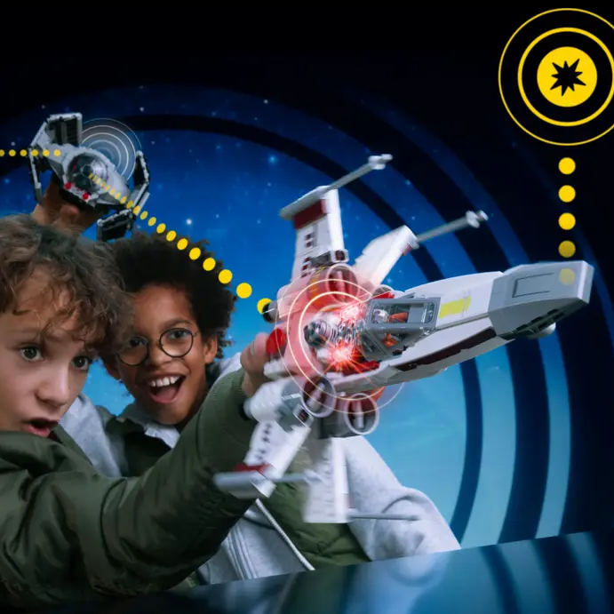 Lego 美国官网：智能玩乐系统 SMART Play™ 上市   首批三款星球大战玩具套装