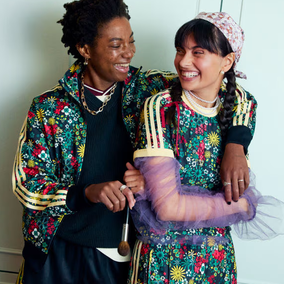 adidas 美国官网：运动大促！精选鞋服热卖