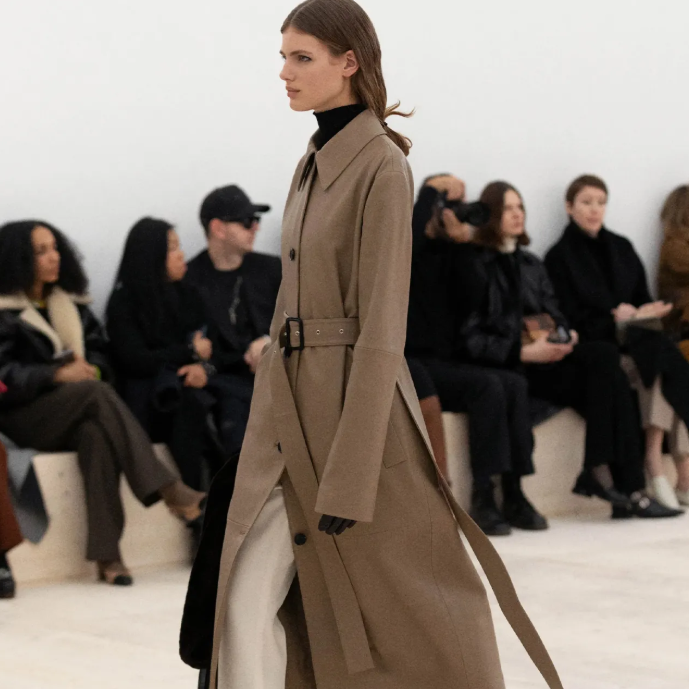 THE OUTNET 港站：Toteme 时装大量添新 系带棉质府绸中长裙HK$1218