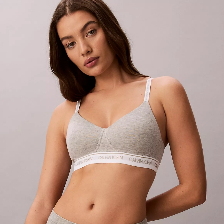 Calvin Klein 字母徽标舒适轻薄内衣