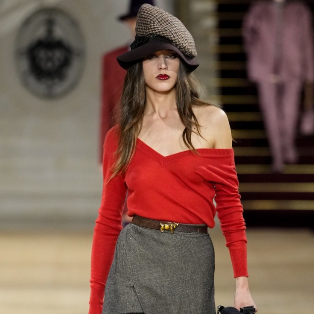 SSENSE：Vivienne Westwood 潮品专场 Granny Frame 手提包$262