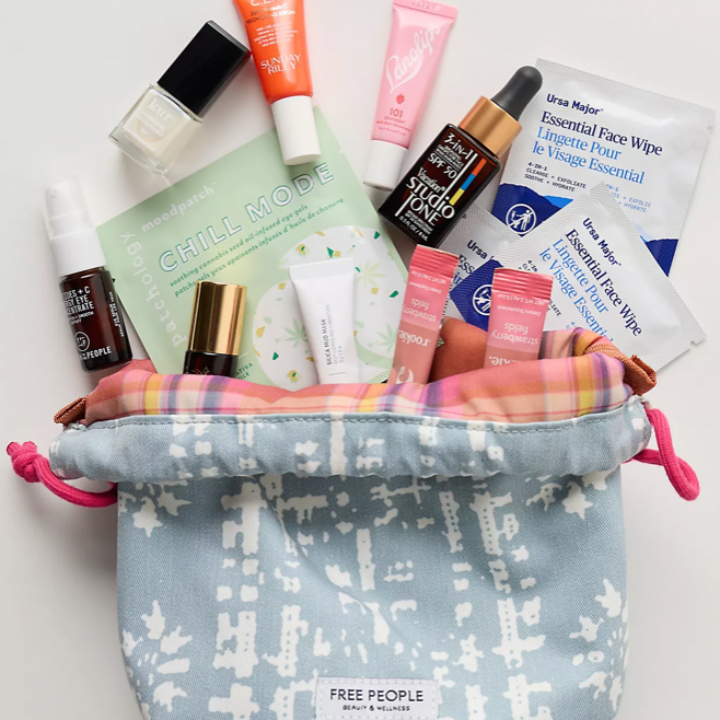 Free People 美官：买$50美妆护理产品，就送超值旅行礼包