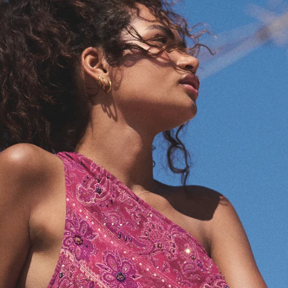 Urban Outfitters 英站：精选服饰鞋包、生活家居热卖