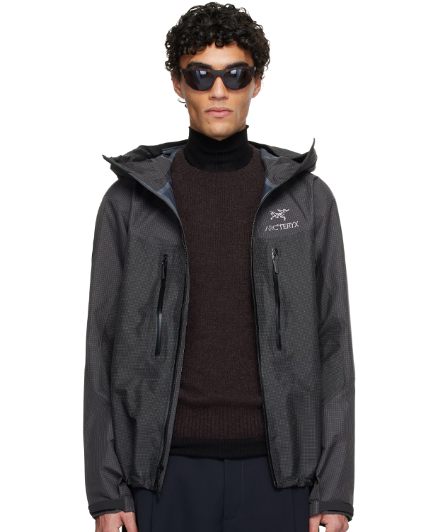 Arc'teryx 黑色Alpha SL硬壳冲锋衣