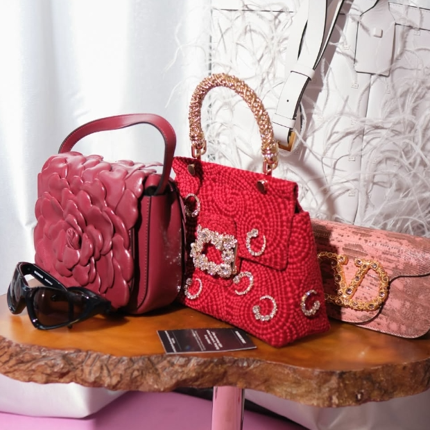 Yoox.com：大牌时尚好价入手 关注马吉拉、麦昆、巴黎世家等