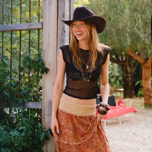 Urban Outfitters：折扣区时尚、家居等热卖