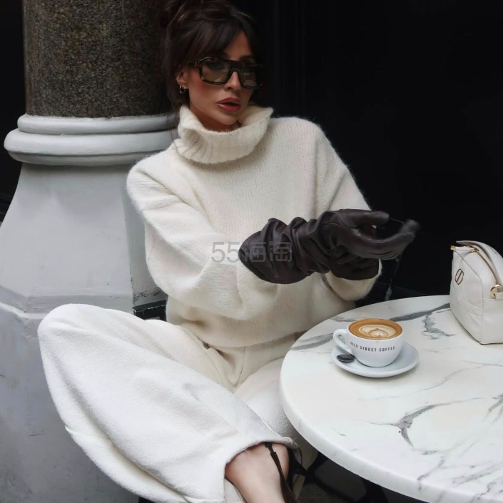 PrettyLittleThing US：美衣清仓2.5折起！入性感连衣裙、休闲服饰等