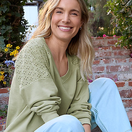 maurices：精选正价印花T恤、牛仔裤 & 休闲鞋 上新热卖