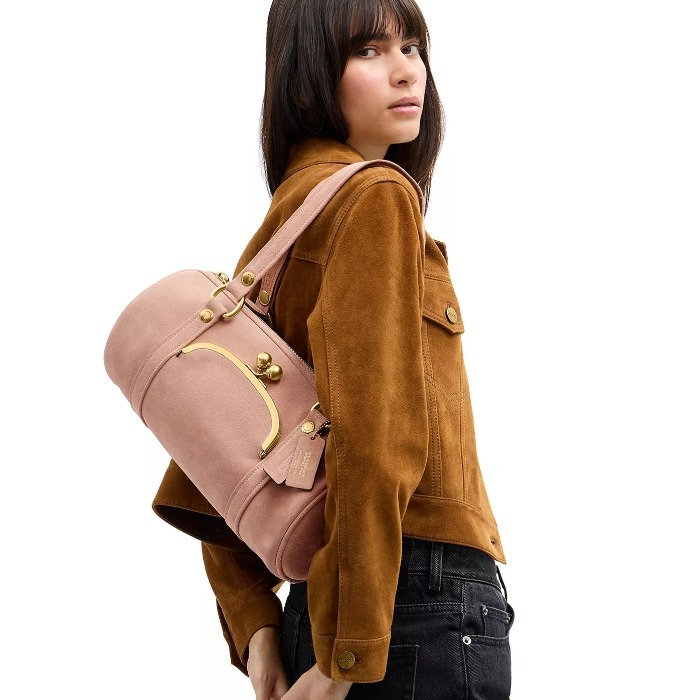 送$80 Star Money Coach 蔻驰 Kisslock 大号绒面单肩包