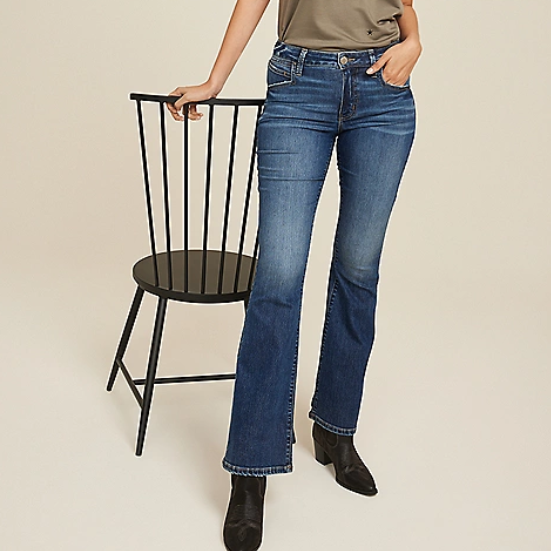 Everflex™ 深色中腰微喇牛仔裤