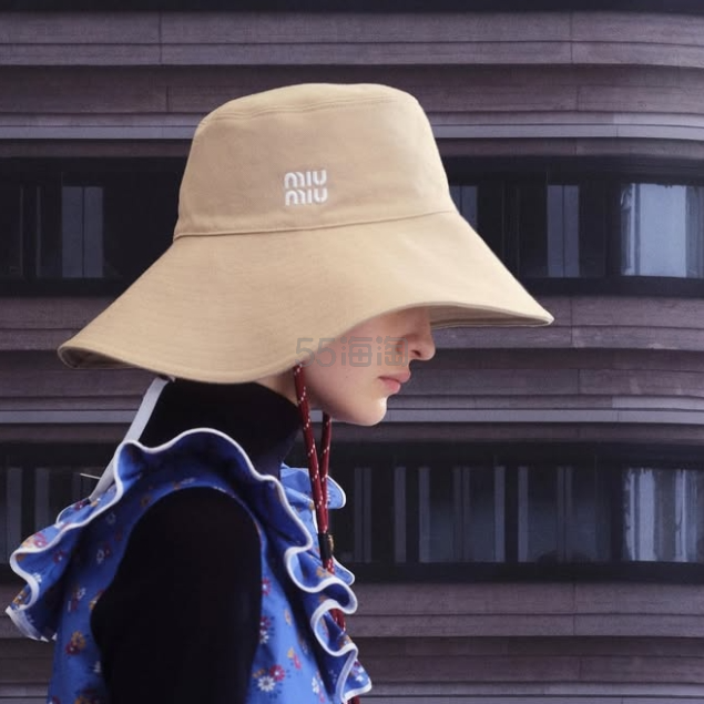 Farfetch 发发奇：本周上新一览 关注 Miu Miu、Acne Studios、Self-Portrait 等