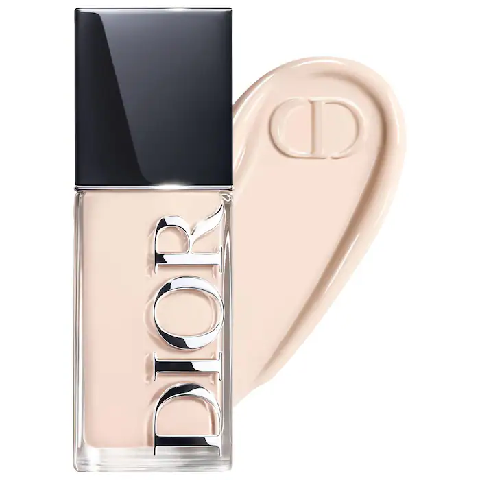 迪丽热巴Vouge同款！Dior 迪奥柔润亮泽锁妆粉底液