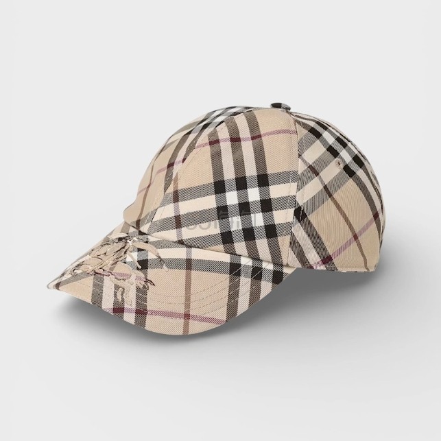 Burberry 巴宝莉 经典格纹棒球帽