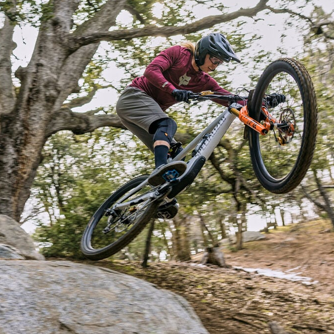 Steep&Cheap：自行车装备与服饰特卖 Windstopper 男士打底衫$45