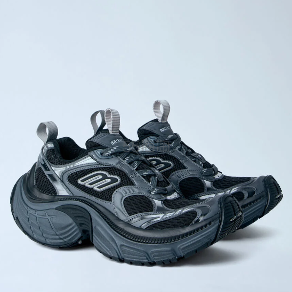Balenciaga 巴黎世家 6XL运动鞋