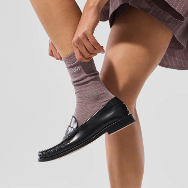 Alo 中性低帮中筒袜