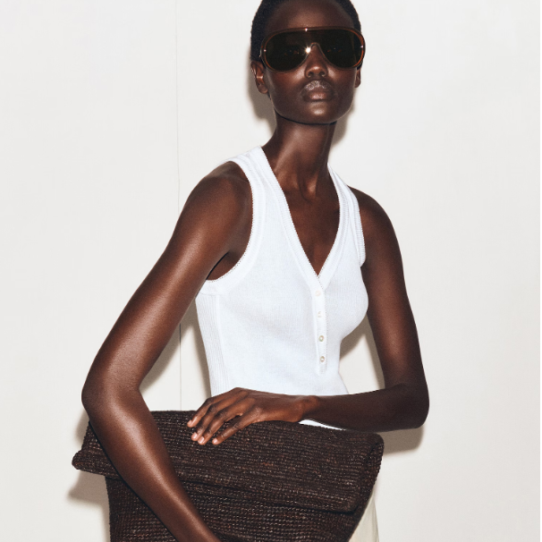 COS：极简主义衣橱升级 针织/衬衫/西装必入