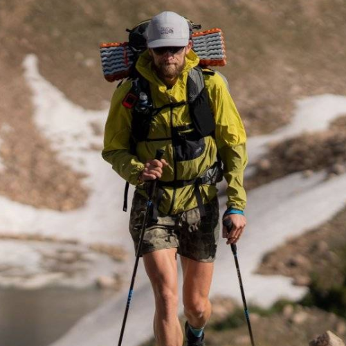 Mountain Hardwear：衣服反季买 别墅靠大海