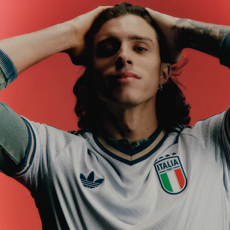 WorldSoccerShop.com：足球盛宴！正品球衣、球鞋、训练装备热卖 俱乐部 / 国家队全覆盖
