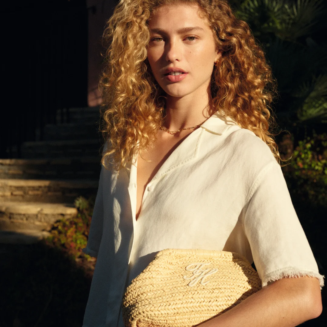 TOMMY HILFIGER：美式学院风美衣热促 入手T恤、Polo衫、短裤等