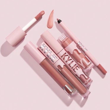 Kylie Cosmetics：唇部套装热卖！精选买1送1