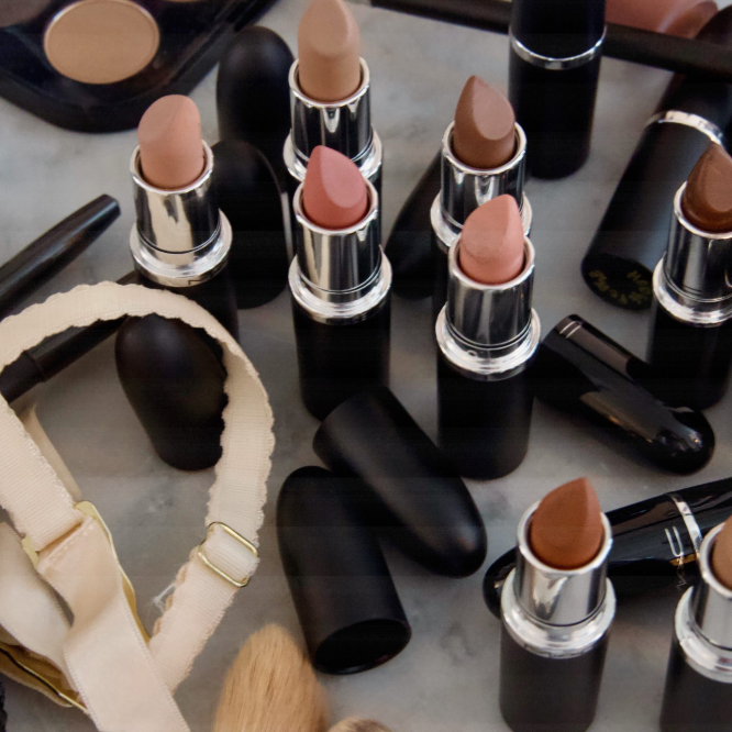 MAC Cosmetics：母亲节提前享！精选唇部产品热卖