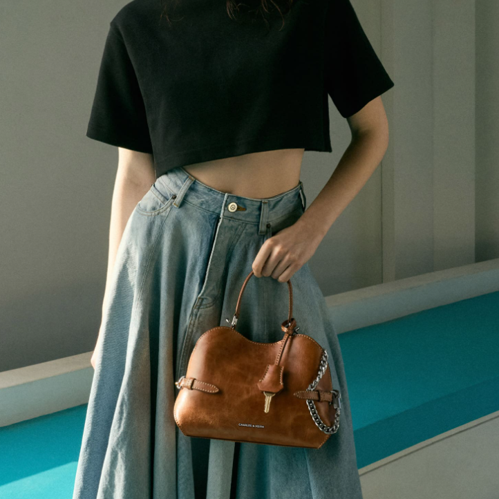 Charles & Keith US：阵亡将士纪念日促销
