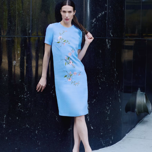 Neiman Marcus：纪念日大促！ Burberry 羊毛混纺围巾$225
