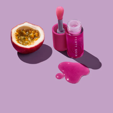 Fenty Beauty + Fenty Skin：美妆护肤热卖
