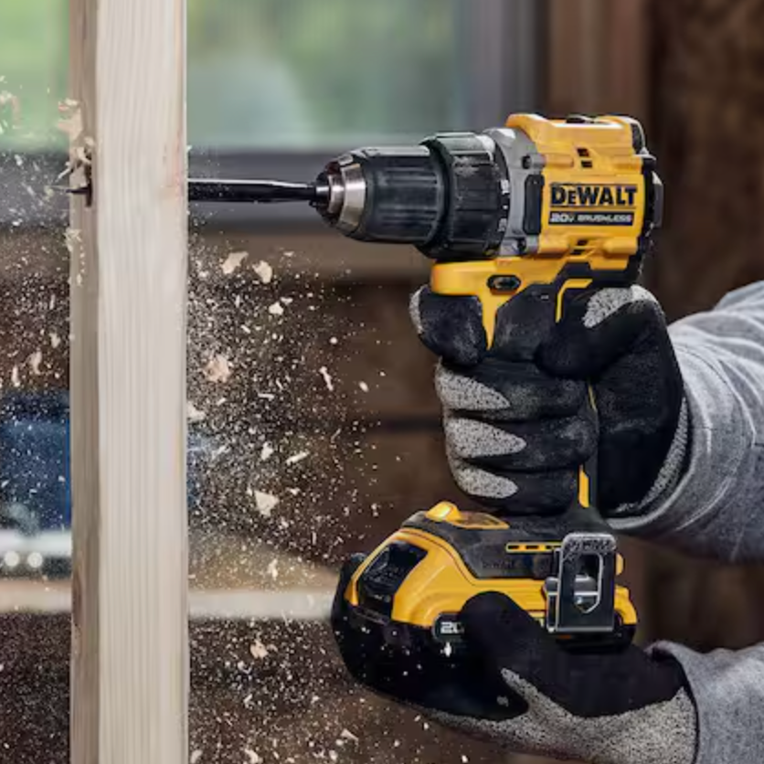性价比超高！DEWALT Atomic 电钻套装