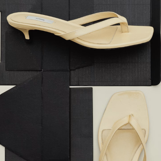 Bergdorf Goodman：6月礼品卡盛宴 关注 Tom Ford、Toteme、Miu Miu、Zimmermann