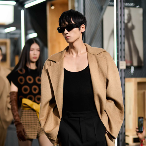 Rue La La：Max Mara 等当下流行眼镜