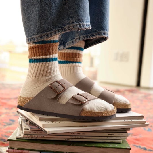 Gilt：Birkenstock、UGG、Hoka 等舒适鞋履夏日特卖