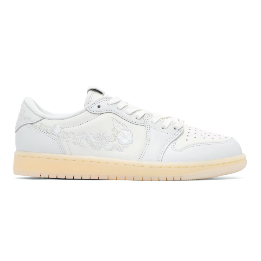 Nike Jordan 灰白色 Air Jordan 1 Low OG 运动鞋