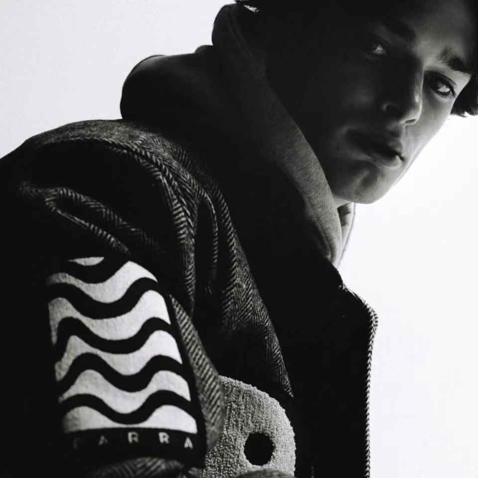 MR PORTER US：时尚闪促！关注 BURBERRY、LOEWE 等