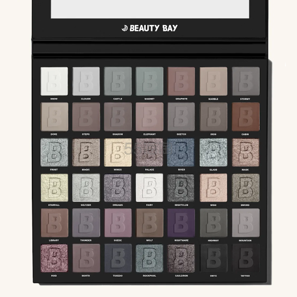 Beauty Bay 42色烟熏眼影盘