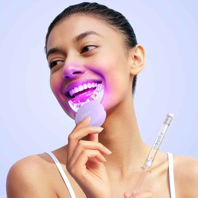 预售！Foreo ISSA 双光源声波美牙仪套装